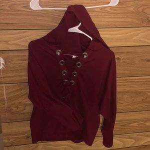 Active USA hoodie sweater in a size Small Color is Maroon